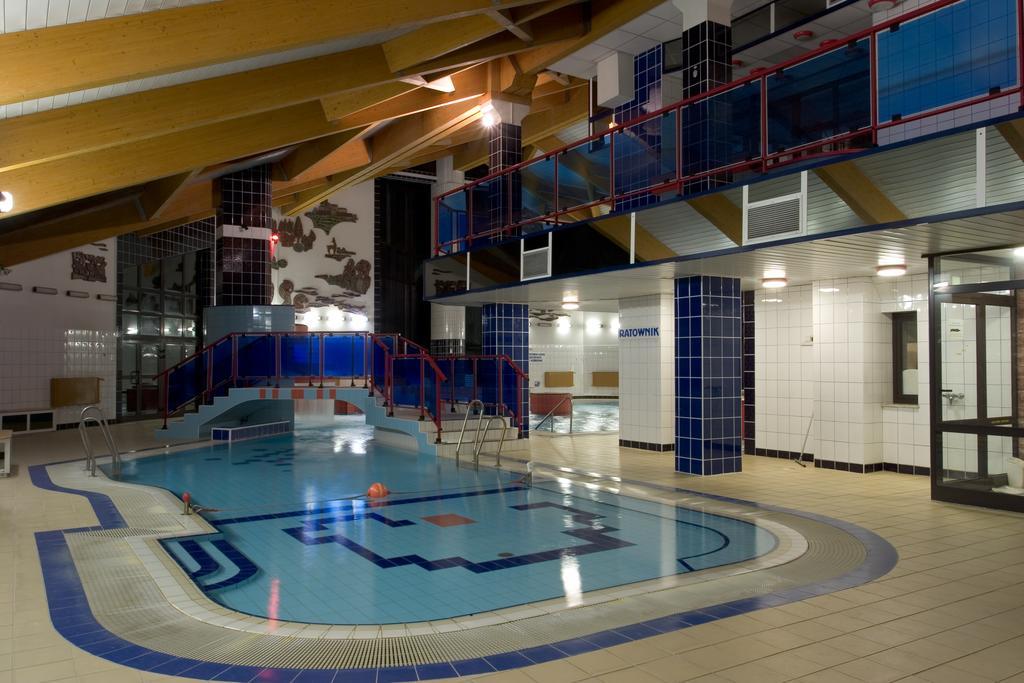 Hotel Przedwiosnie Маслув Экстерьер фото
